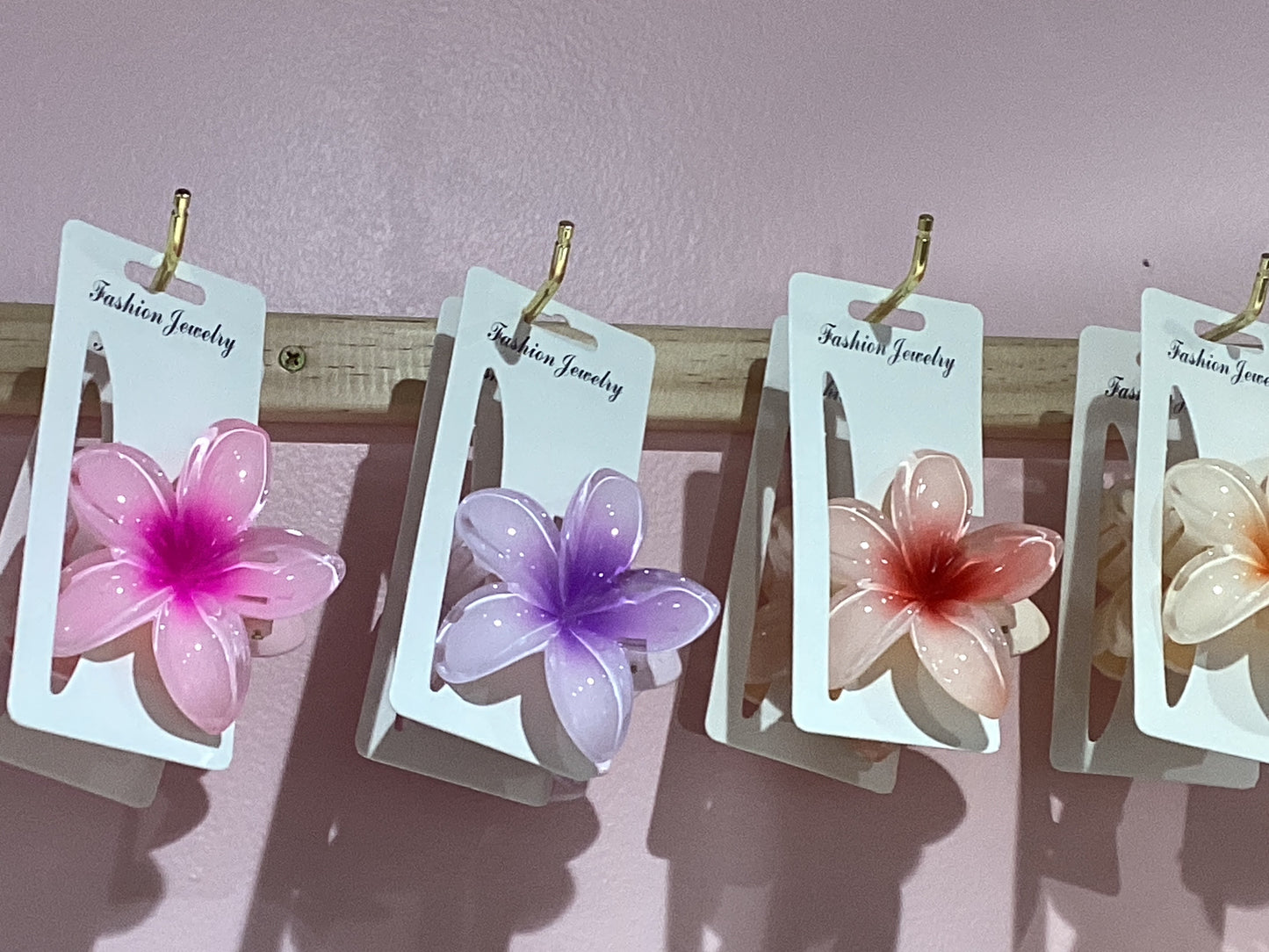 Flower hair clip