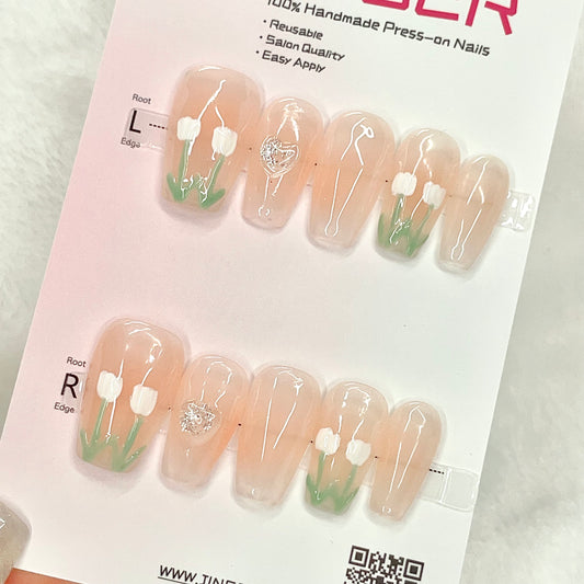 Pure Tulips 213